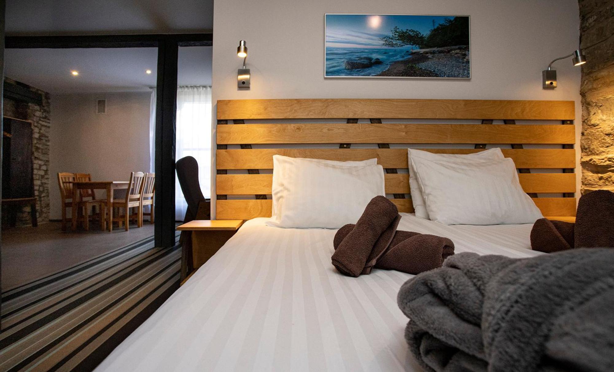 Johan Design & Spa Hotel Курессааре Номер фото